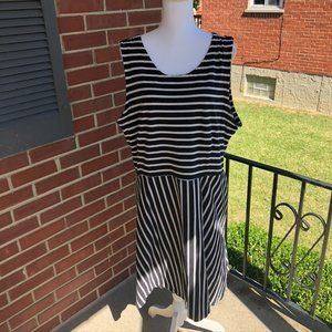 OLD NAVY stretch striped a-line dress